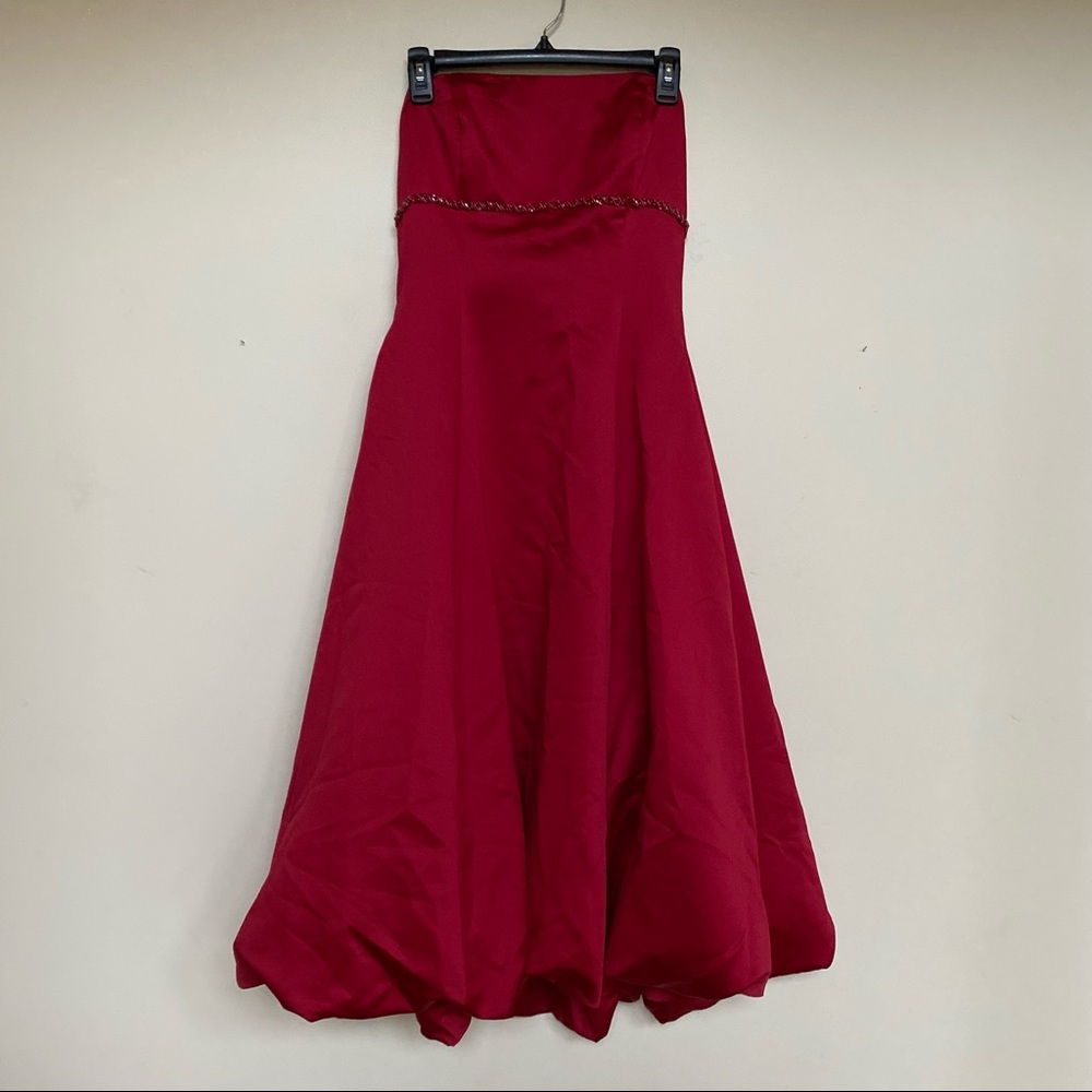 Jordan Strapless Formal Dress